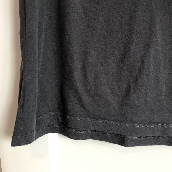 FRIENDS Dark Gray T-shirt - Picture 4 of 5